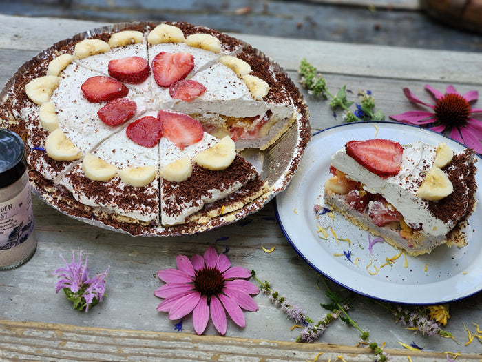 Summer Banana Split Pie